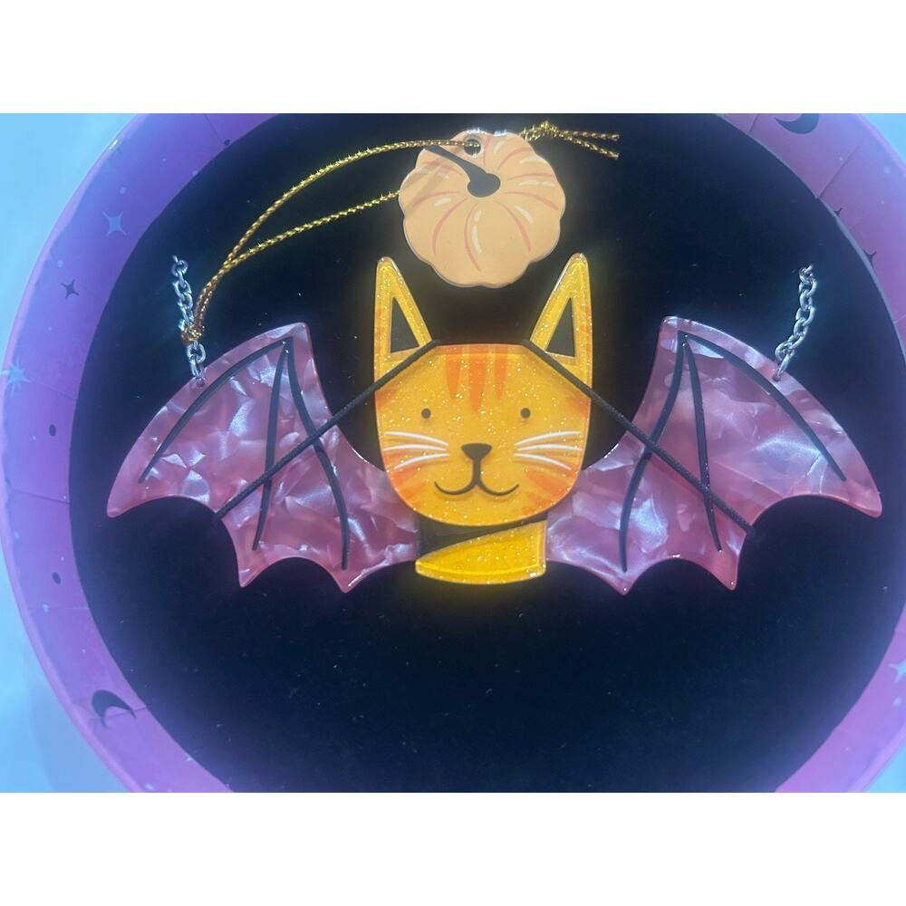 Erstwilder Winged Kitty Necklace By Megan Roy Haunted at Heart NIB - Picture 6 of 10